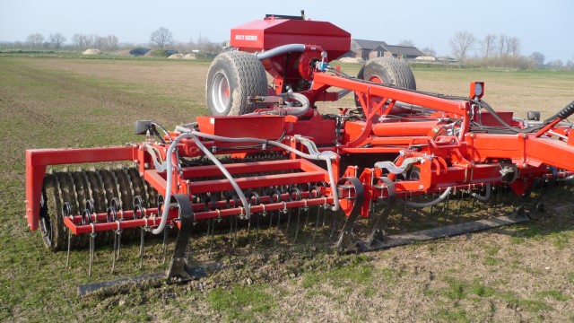 He-Va grassroller(3)